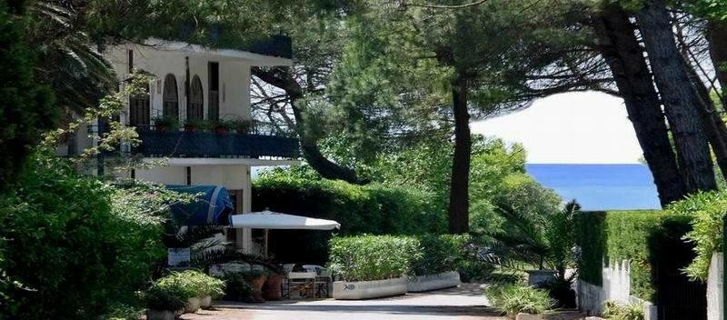 #045 Calypso Art Hotel, Paestum