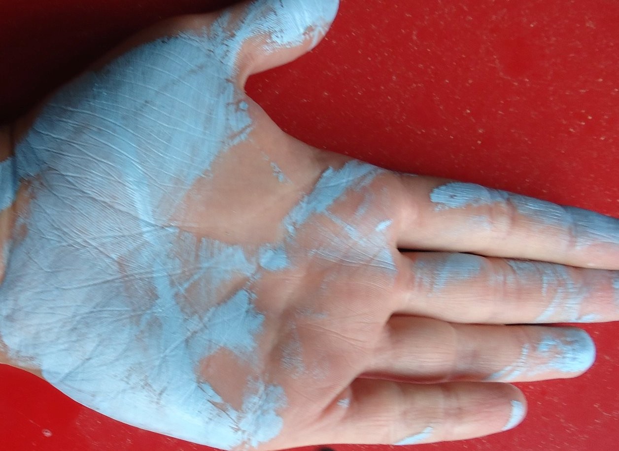 Ανήθικη Ηθική: Γράμμα.