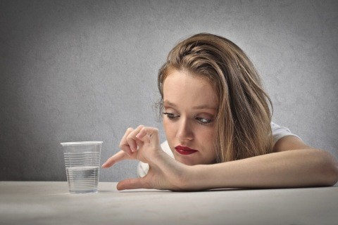 #002: ΧΡΥΣΟΣ ΟΔΗΓΟΣ: Σταθερός Εφιάλτης