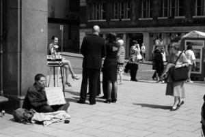 ΑΠΟΤΥΠΩΜΑΤΑ ΗΜΕΡΑΣ Ιστορίες Εξαναγκασμένων Ανθρώπινων Μετακινήσεων (με αφορμή την παγκόσμια ημέρα προσφύγων)