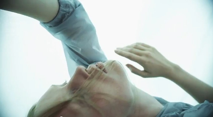 ΑΠΟΤΥΠΩΜΑΤΑ ΗΜΕΡΑΣ: Μια γραμμή που βαρέθηκε να ‘ναι ευθεία